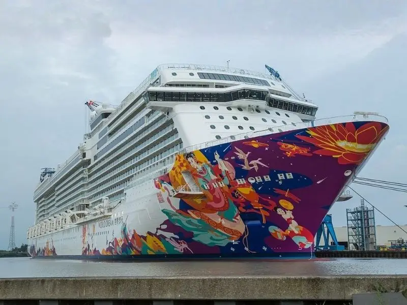 World Dream cruise ship built by Prime Associates